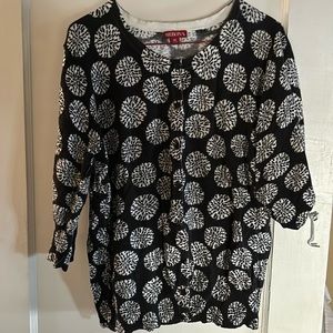 Short sleeved cardigan